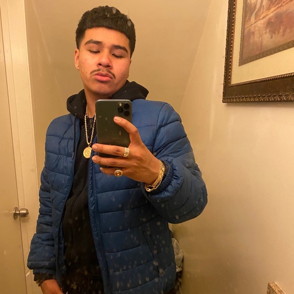 Meet your Posher, Christopher - Picture 1 of 1